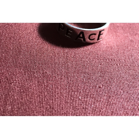Sterling Silver Peace Band Ring Size 8 - Picture 9 of 16